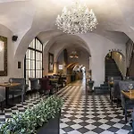 Boutique Rango 4*