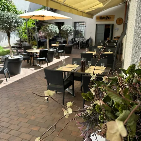 Готель Rango 3*